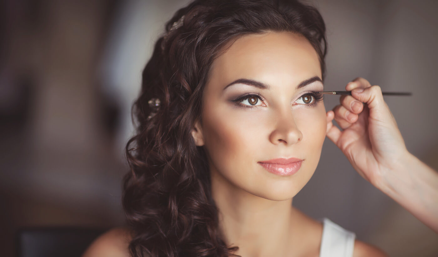 maquillage de mariée yeux bruns