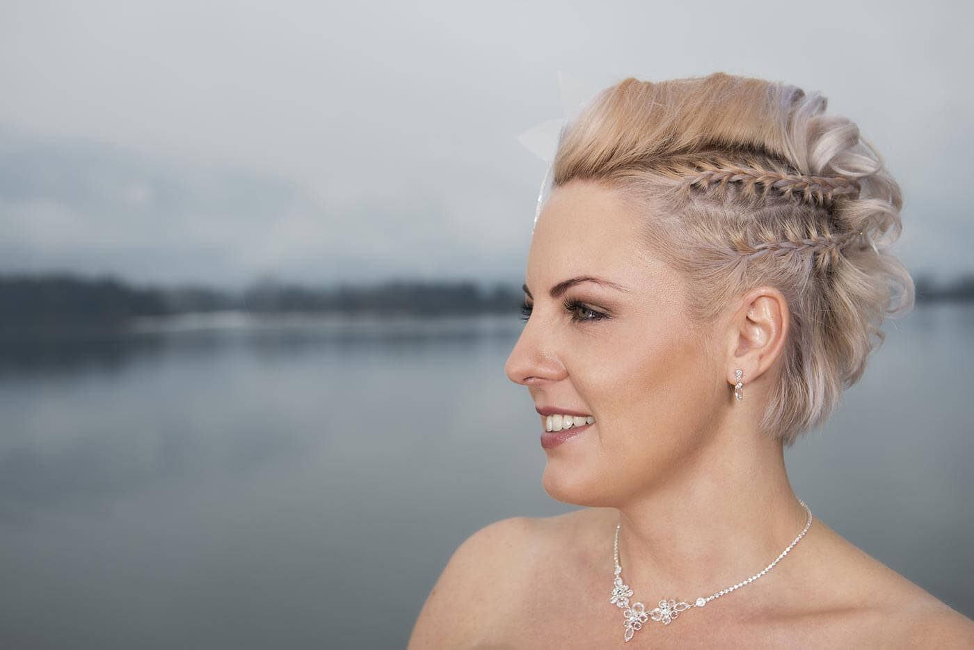 coiffure de mariée pour cheveux courts