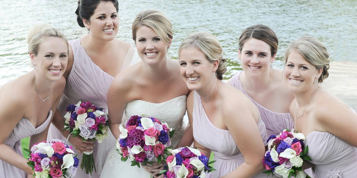 demoiselles d'honneur avec la mariée
