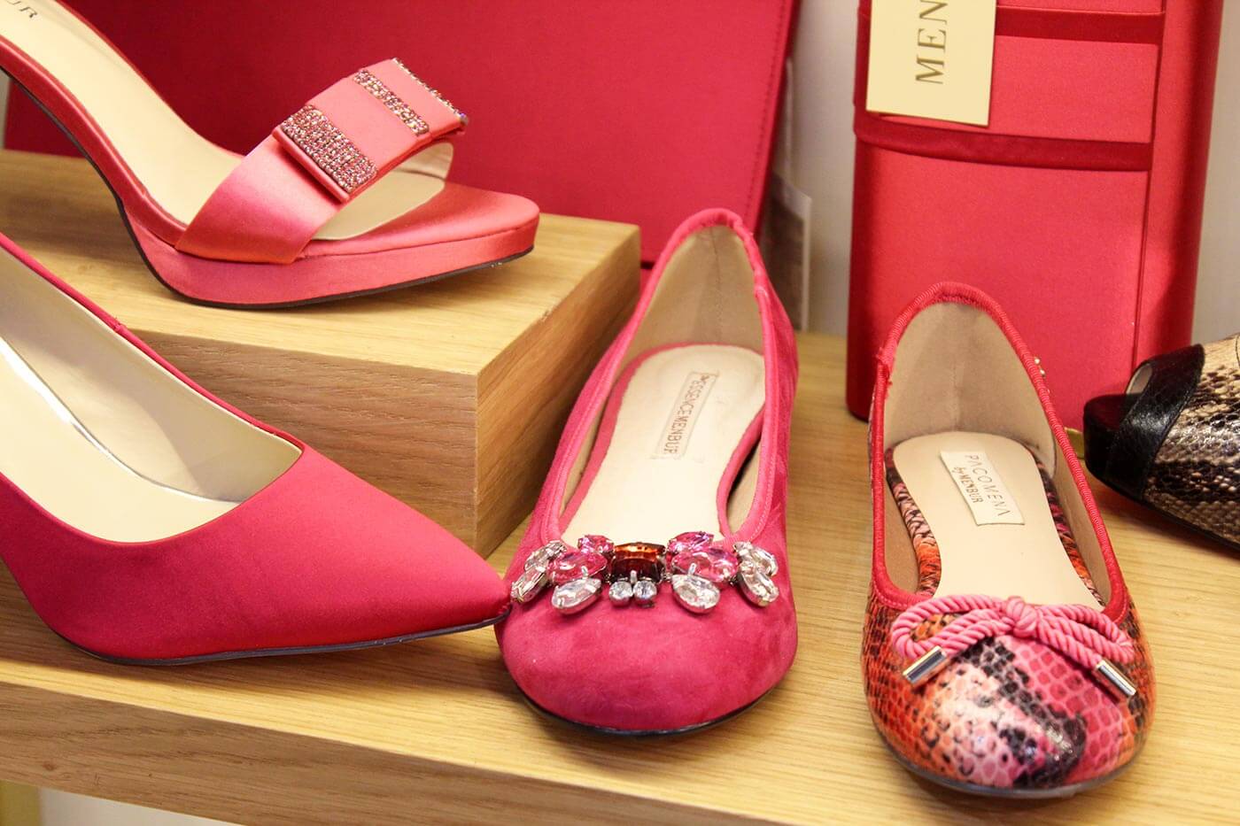 Chaussures de mariée en rouge de Menbur