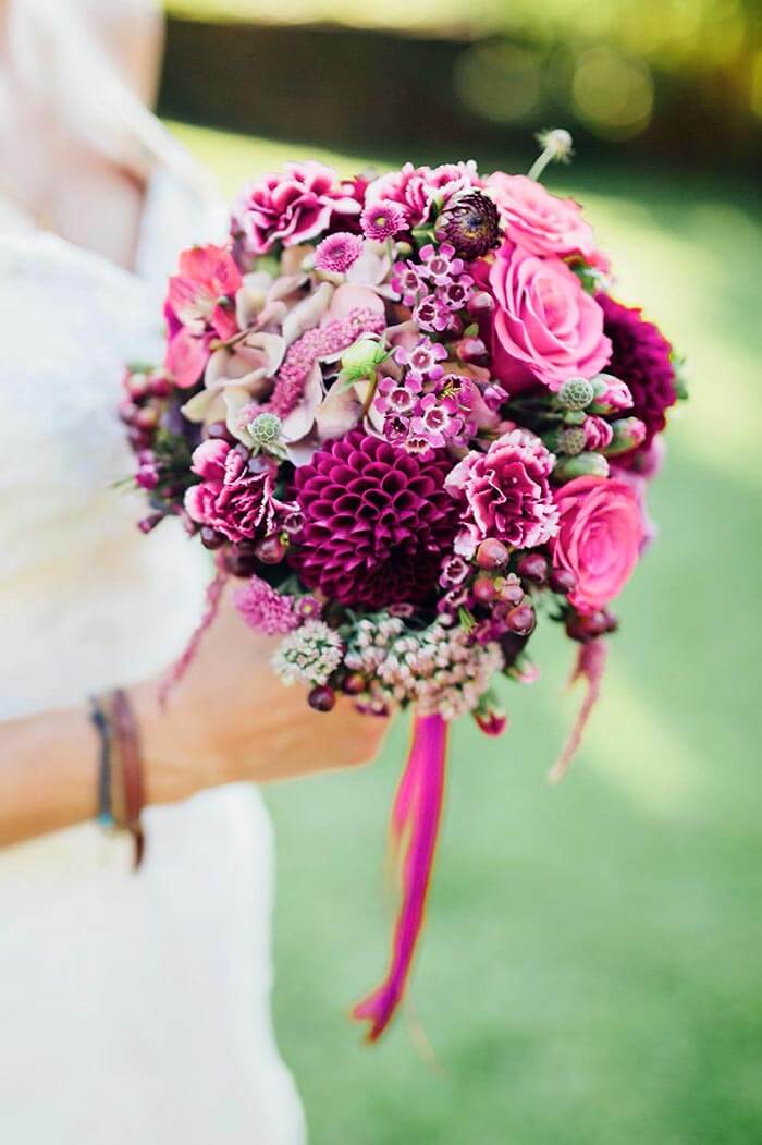 bouquet de mariée rose