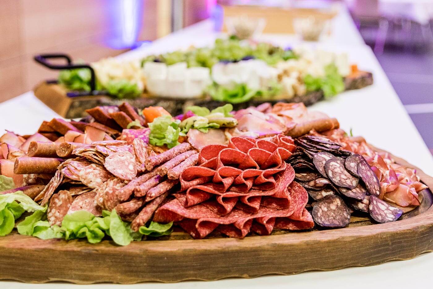Buffet de mariagehttps://www.tous-pour-le-mariage.fr/wp-content/uploads/2023/03/Hochzeitsessen.jpg
</p>
	</div><!-- .entry-content -->
    	<footer class=