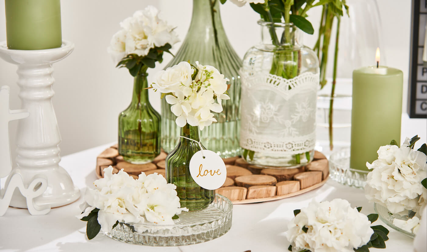 décoration de table blanc vert