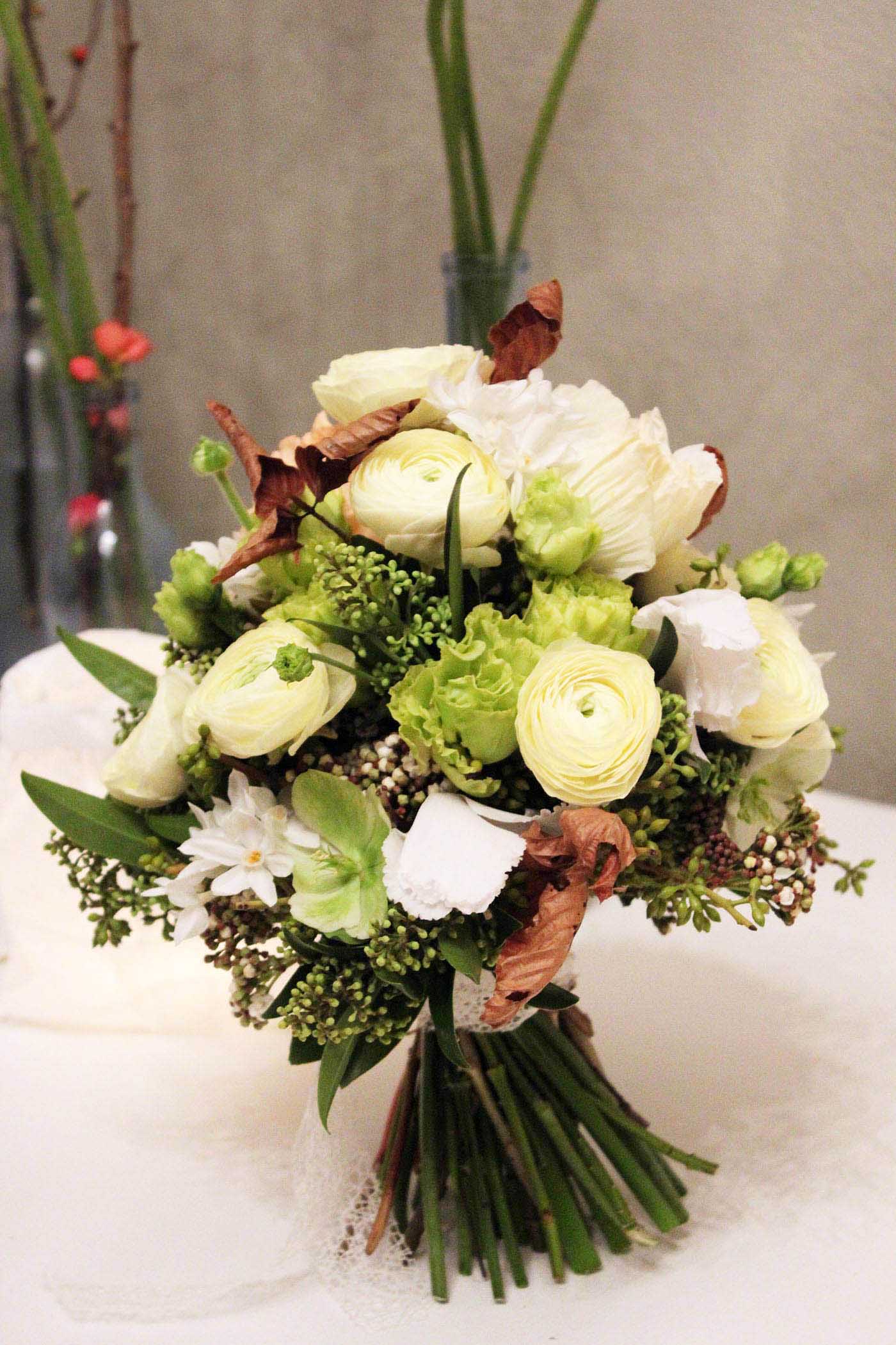 Bouquet de mariée d'hiver pour la décoration de table