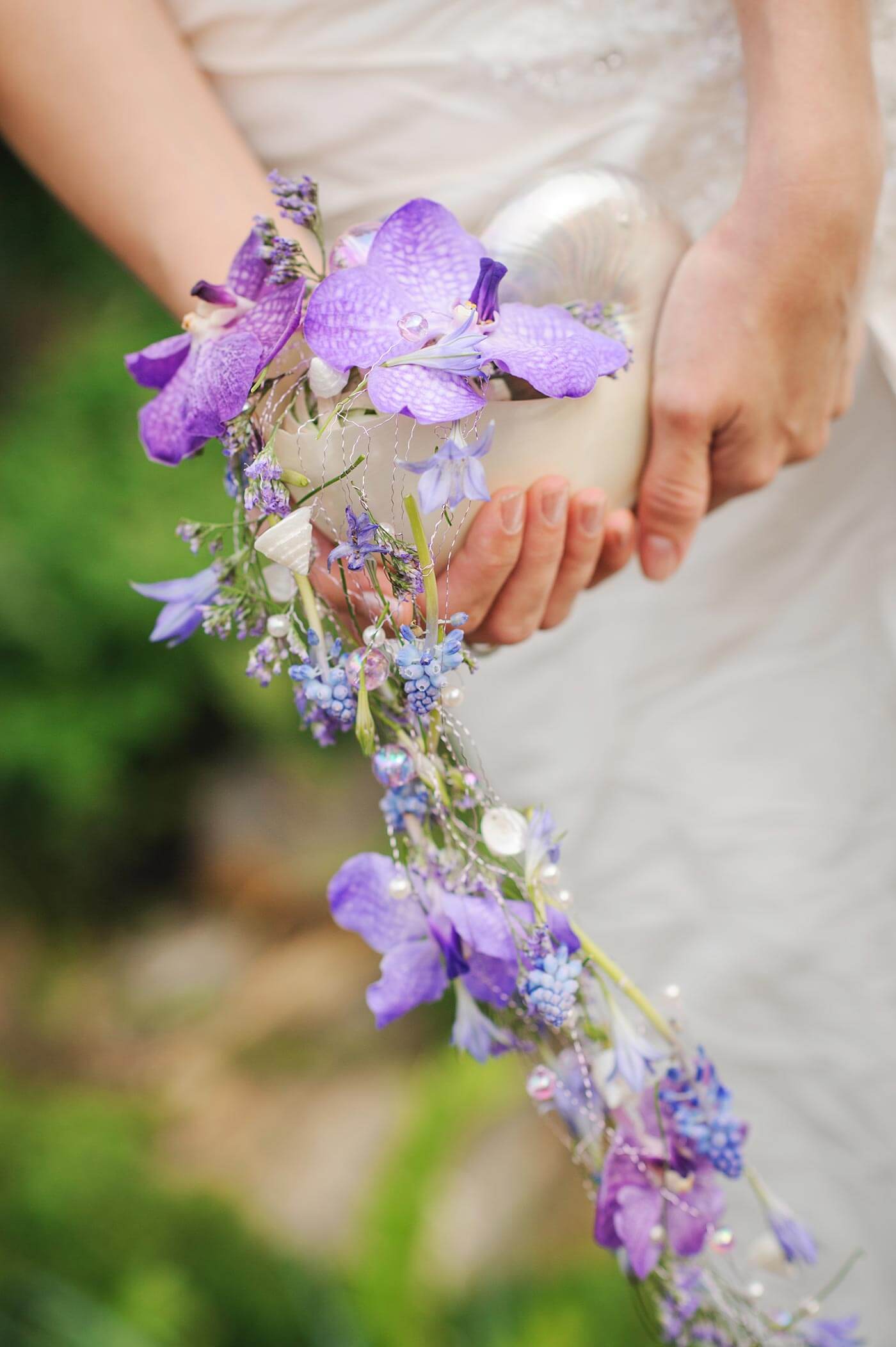 Bouquet de mariée qui s'écoule
