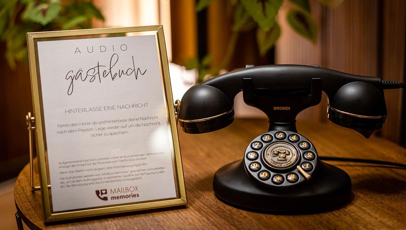 Livre d'or téléphone retro